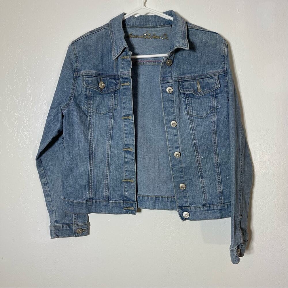 Arizona Jeans Co, Glittery Denim Jacket. Girls size large. Excellent condition!